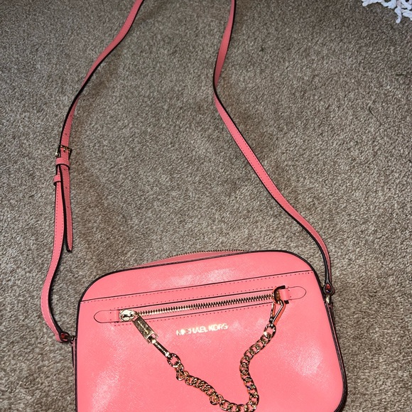 Coral Pink Michael Kors Satchel - Picture 15 of 15
